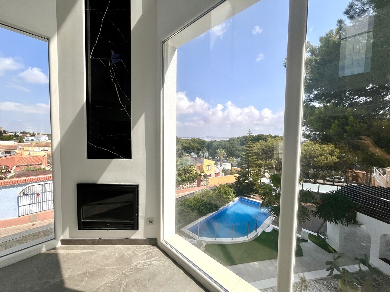 Villa en Los Balcones, Alicante, España 6 dormitorios, 218 m2 No. 139464