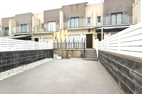 Townhouse zum Verkauf in Torrevieja, Alicante, Spanien 2 Schlafzimmer, 115 m2 Nr. 146084 - Foto 1