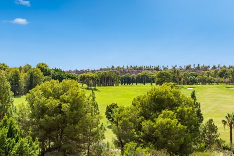 Lägenhet till salu i Dehesa De Campoamor, Alicante, Spanien 2 sovrum, 100 kvm. Nr. 146081 - foto 2