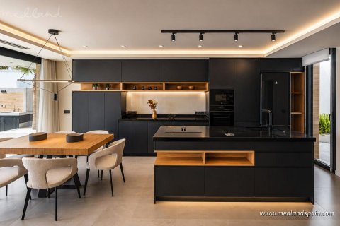 Villa for sale in Rojales, Alicante, Spain 4 bedrooms, 203 sq.m. No. 168623 - photo 3