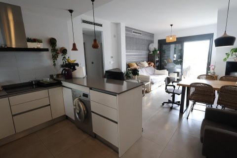 Bungalow for sale in Pilar de la Horadada, Alicante, Spain 2 bedrooms, 70 sq.m. No. 165739 - photo 6