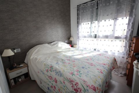 Bungalow for sale in Pilar de la Horadada, Alicante, Spain 2 bedrooms, 70 sq.m. No. 165739 - photo 13