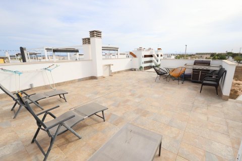 Bungalow for sale in Pilar de la Horadada, Alicante, Spain 2 bedrooms, 70 sq.m. No. 165739 - photo 17