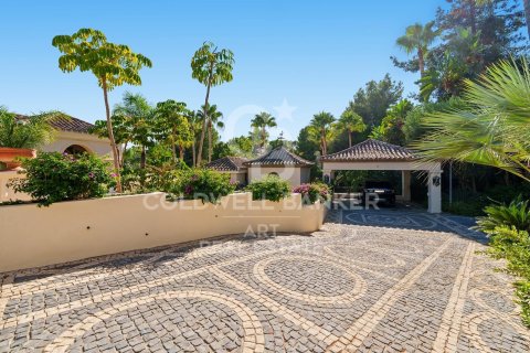 Willa w Marbella, Malaga, Hiszpania 6 sypialni, 712 mkw. nr 157664 – zdjęcie 24