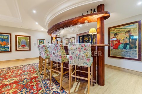 Willa w Marbella, Malaga, Hiszpania 6 sypialni, 712 mkw. nr 157664 – zdjęcie 19