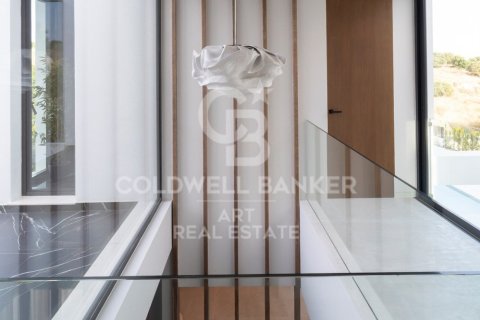 Villa for sale in Benahavis, Malaga, Spain 6 bedrooms, 1182 sq.m. No. 157668 - photo 13