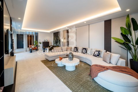 Villa for sale in Benahavis, Malaga, Spain 6 bedrooms, 1182 sq.m. No. 157668 - photo 8