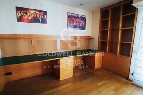 Продажа коммерческой недвижимости в Барселона, Испания 564м2 №157662 - фото 14