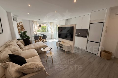 Apartamento en venta en Jávea, Alicante, España 3 dormitorios, No. 157666 - foto 2