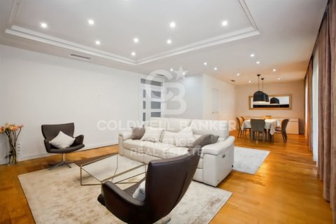 Casa in vendita a Gava, Barcelona, Spagna 6 camere da letto, 494 mq. N° 157665 - foto 4