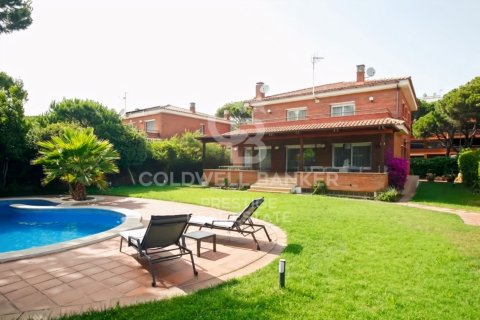 Talo Gava, Barcelona, Espanja 6 makuuhuonetta, 494 m2 No. 157665