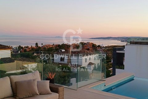 Villa for sale in Estepona, Malaga, Spain 5 bedrooms, 508 sq.m. No. 157663 - photo 20