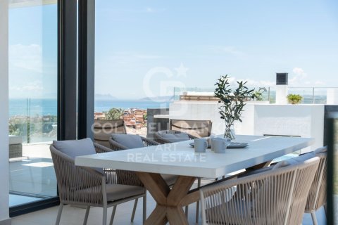 Villa for sale in Estepona, Malaga, Spain 5 bedrooms, 508 sq.m. No. 157663 - photo 8