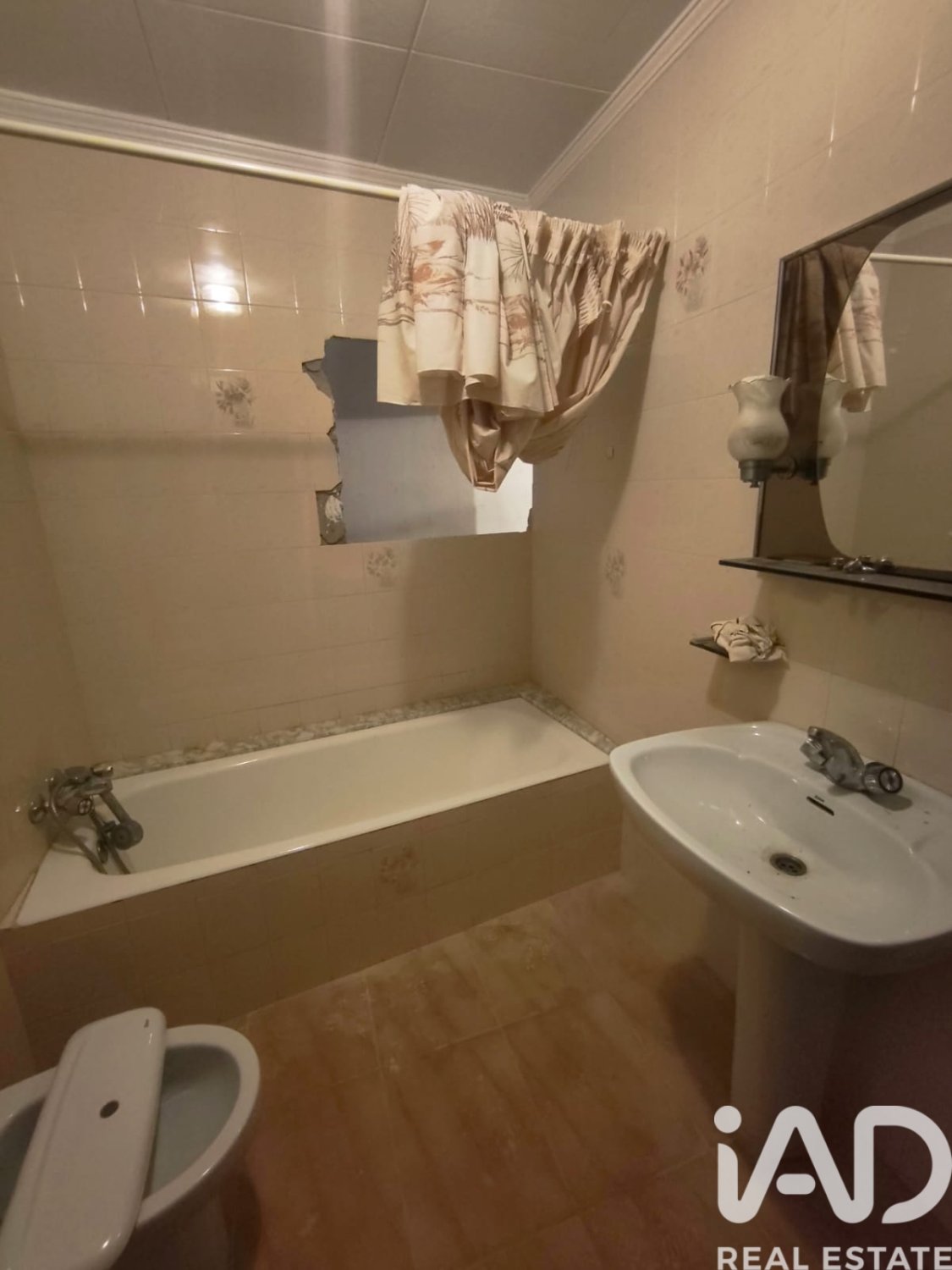 Townhouse in Calig, Castellon, Spain 4 bedrooms, 145 sq.m. No. 185231
