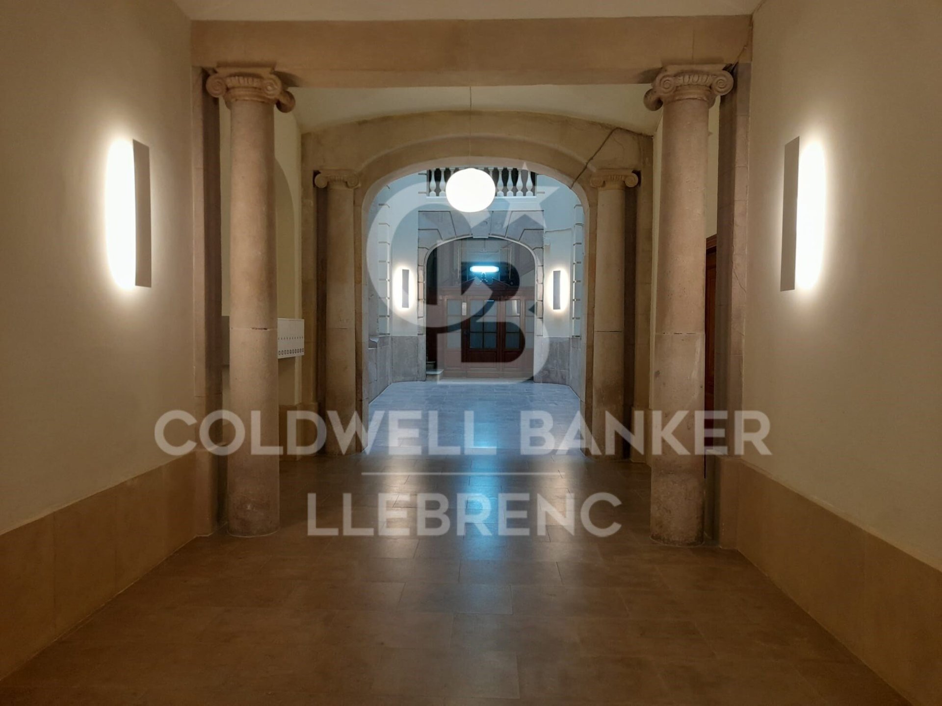 Penthäuser in Barcelona, Spanien 5 Schlafzimmer, 150 m2 Nr. 179044