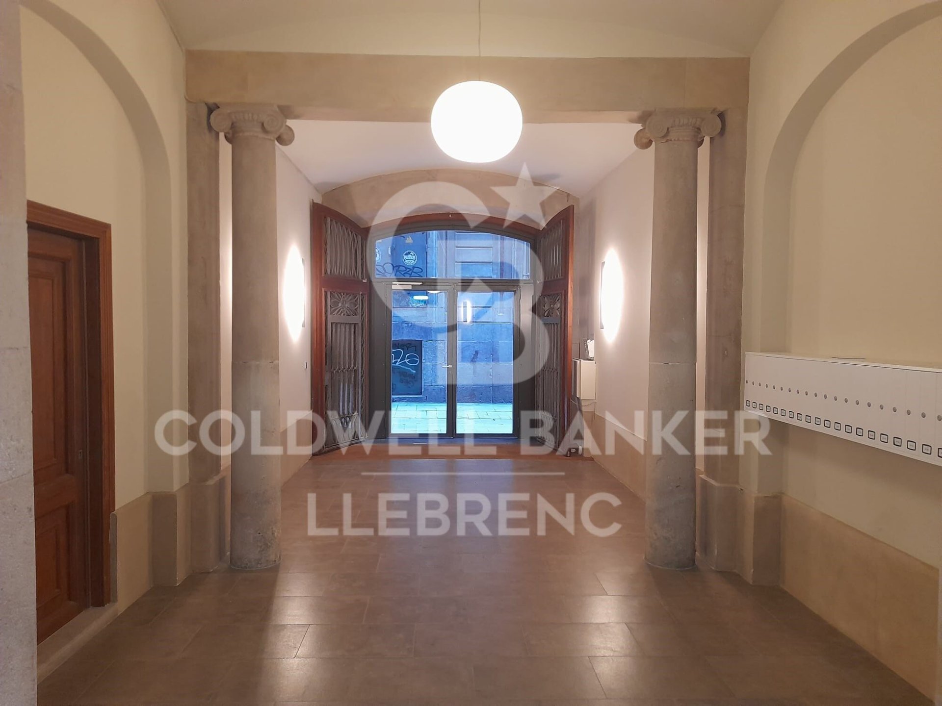 Penthäuser in Barcelona, Spanien 5 Schlafzimmer, 150 m2 Nr. 179044