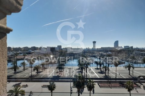 Penthouse à Barcelona, Espagne 5 chambres, 150 m2 No. 179044