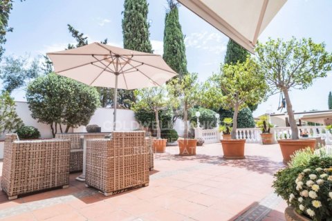Villa à vendre à Esplugues de Llobregat, Barcelona, Espagne, 9 chambres, 734 m2 No. 179047 - photo 19