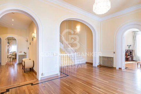 Villa à vendre à Esplugues de Llobregat, Barcelona, Espagne, 9 chambres, 734 m2 No. 179047 - photo 26