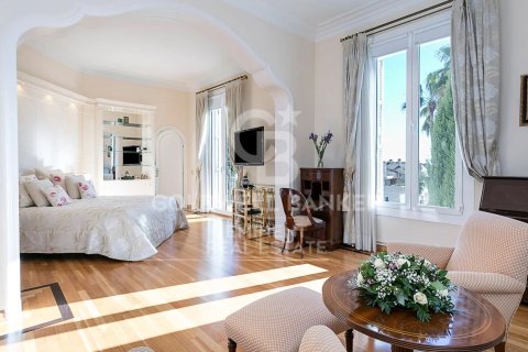 Villa à vendre à Esplugues de Llobregat, Barcelona, Espagne, 9 chambres, 734 m2 No. 179047 - photo 28