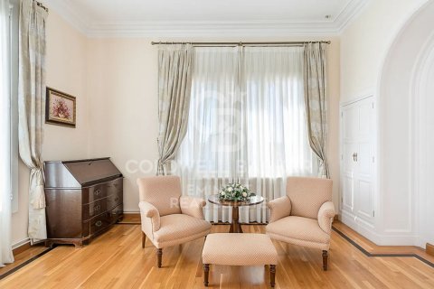 Villa à vendre à Esplugues de Llobregat, Barcelona, Espagne, 9 chambres, 734 m2 No. 179047 - photo 29