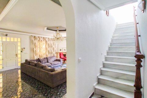 Villa en venta en Ciudad Quesada, Alicante, España 5 dormitorios,  No. 145529 - foto 12