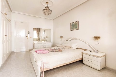 Villa en venta en Ciudad Quesada, Alicante, España 5 dormitorios,  No. 145529 - foto 18