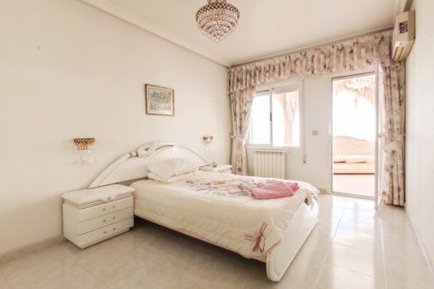 Villa en venta en Ciudad Quesada, Alicante, España 5 dormitorios,  No. 145529 - foto 17