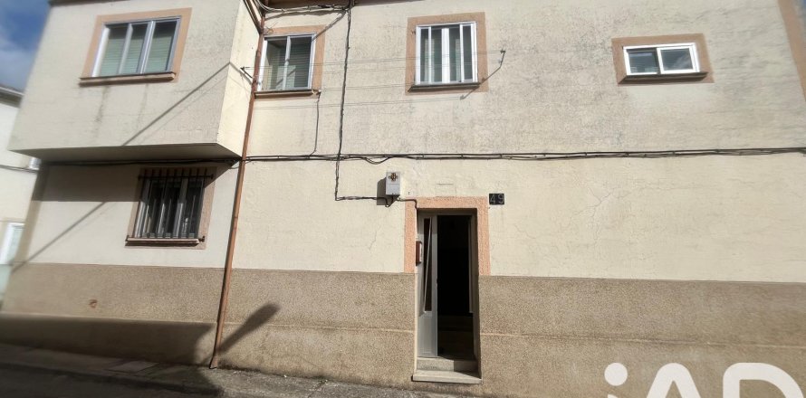 House in Ciudad Rodrigo, Salamanca, Spain 2 bedrooms, 82 sq.m. No. 184861