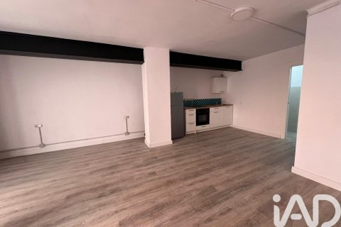 Commercial property for sale in Badalona, Barcelona, Spain 1 bedroom, 40 sq.m. No. 184865 - photo 7