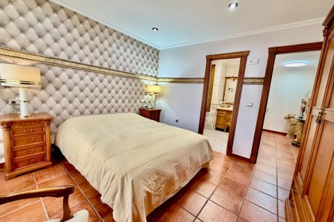 Villetta a schiera in vendita a La Zenia, Alicante, Spagna 4 camere da letto, 189 mq. N° 189232 - foto 25