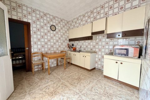 Apartment for sale in Torrevieja, Alicante, Spain 6 bedrooms, 195 sq.m. No. 189233 - photo 18