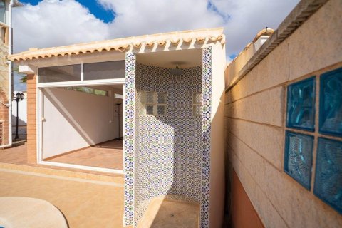 Villa pārdošanā Alicante, Spānijā 4 istabas, 79 m2 Nr. 165707 - attēls 18