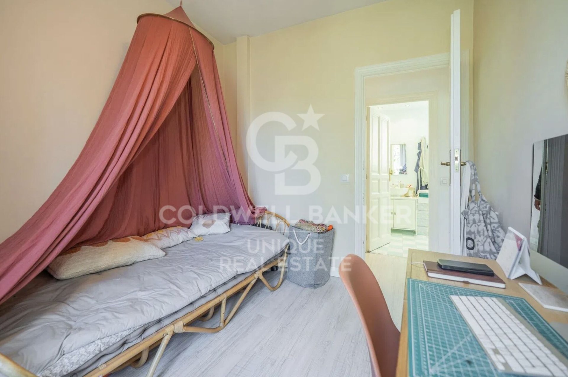 Appartamento a Madrid, Spagna 3 camere da letto, 96 mq. N° 179004
