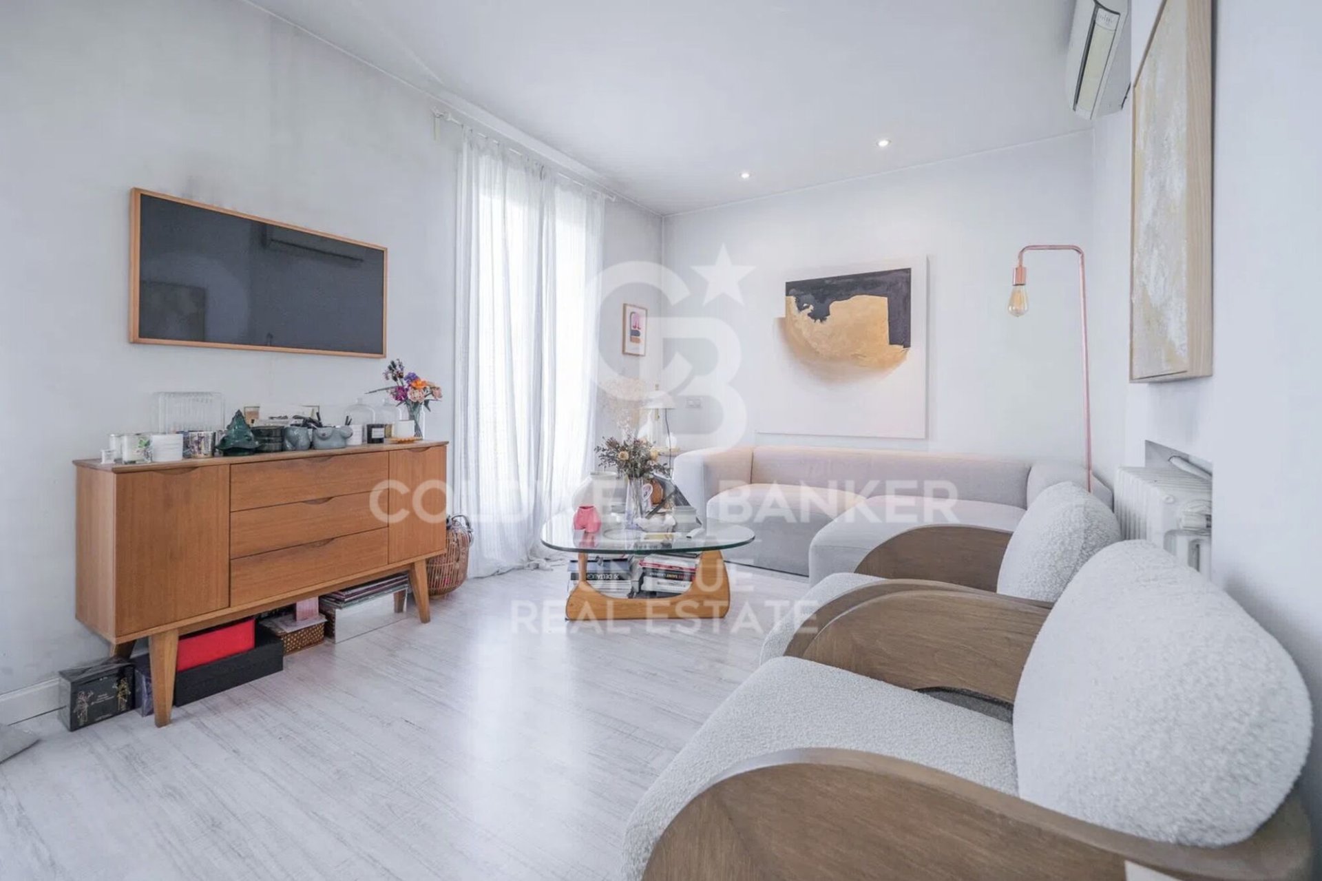 Appartamento a Madrid, Spagna 3 camere da letto, 96 mq. N° 179004