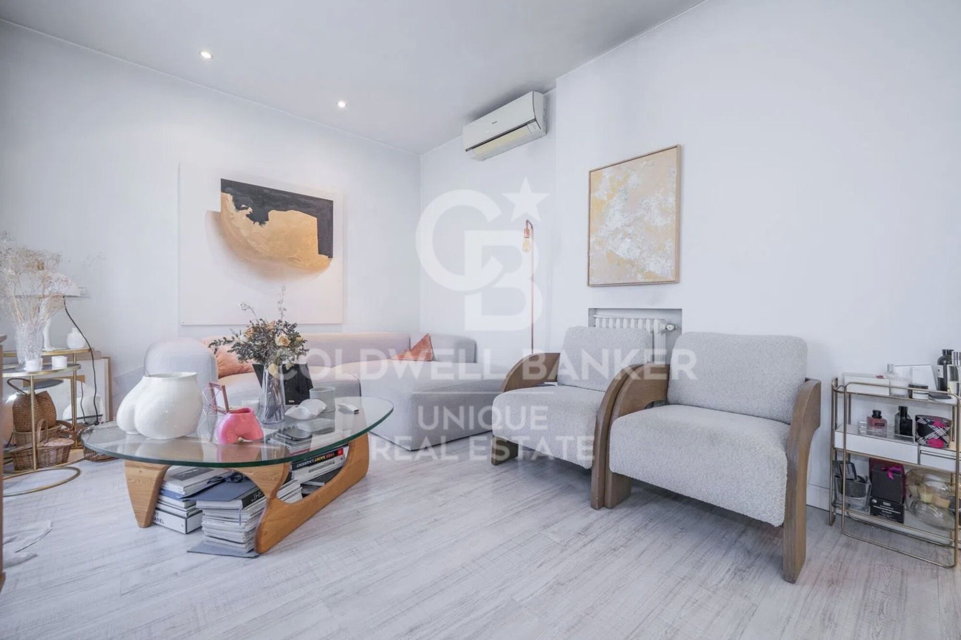 Appartamento a Madrid, Spagna 3 camere da letto, 96 mq. N° 179004