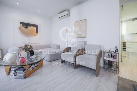 Apartment à vendre à Madrid, Espagne, 3 chambres, 96 m2 No. 179004 - photo 4