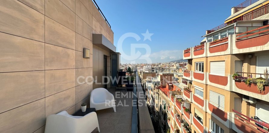 Penthouse à Barcelona, Espagne 3 chambres, 112 m2 No. 179005