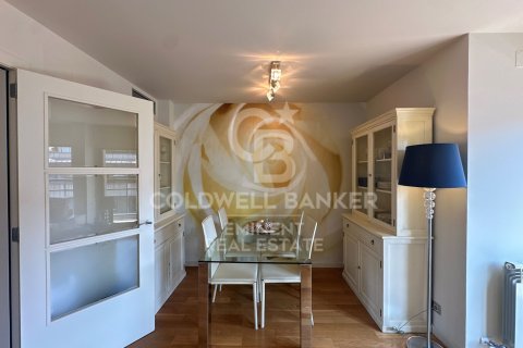 Penthouse à vendre à Barcelona, Espagne, 3 chambres, 112 m2 No. 179005 - photo 3