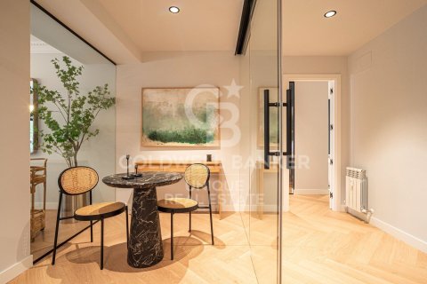 Apartment à vendre à Madrid, Espagne, 3 chambres, 220 m2 No. 179001 - photo 6