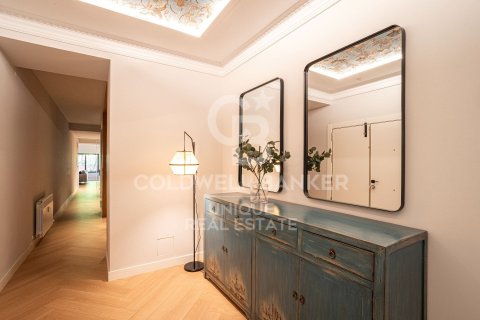 Apartment à vendre à Madrid, Espagne, 3 chambres, 220 m2 No. 179001 - photo 17