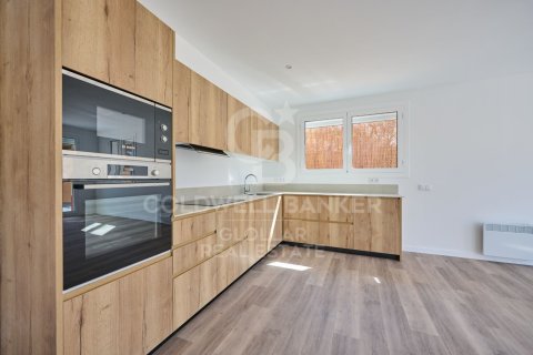 Apartment à vendre en Espagne, 4 chambres, 110 m2 No. 178999 - photo 9