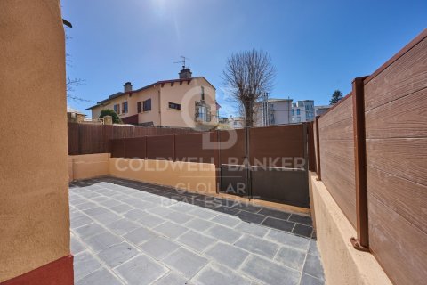 Apartment à vendre en Espagne, 4 chambres, 110 m2 No. 178999 - photo 3