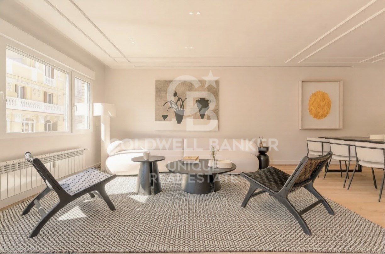 Appartamento a Madrid, Spagna 3 camere da letto, 239 mq. N° 179002