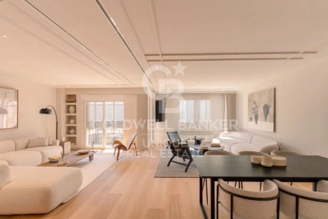 Apartment à vendre à Madrid, Espagne, 3 chambres, 239 m2 No. 179002 - photo 15