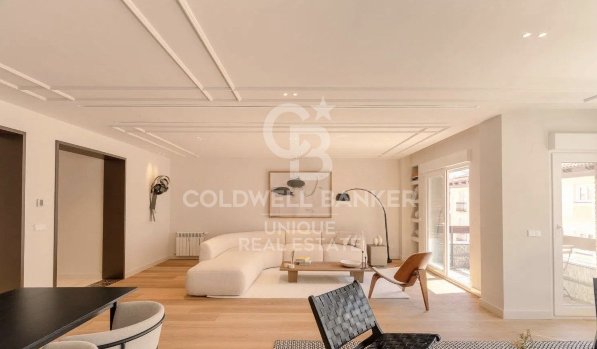 Appartamento a Madrid, Spagna 3 camere da letto, 239 mq. N° 179002