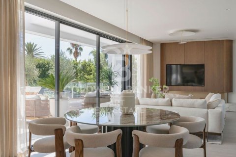Villa en venta en Marbella, Málaga, España 4 dormitorios, 417 m2 No. 179003 - foto 7