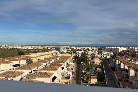 Apartment for sale in Alicante, Spain 3 bedrooms, 140 sq.m. No. 179558 - photo 10