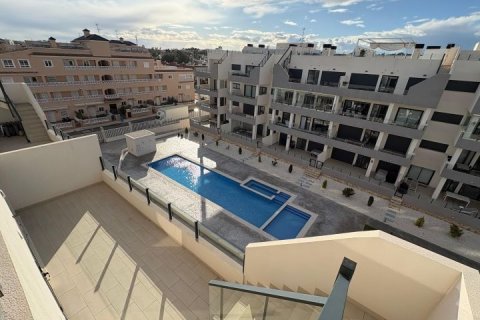 Apartment for sale in Alicante, Spain 3 bedrooms, 140 sq.m. No. 179558 - photo 6