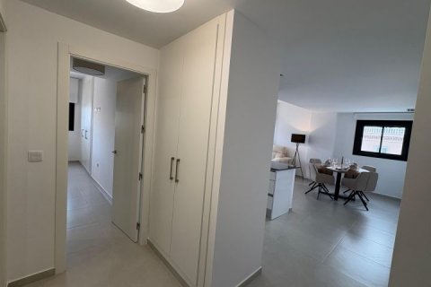 Apartment for sale in Alicante, Spain 3 bedrooms, 140 sq.m. No. 179558 - photo 16